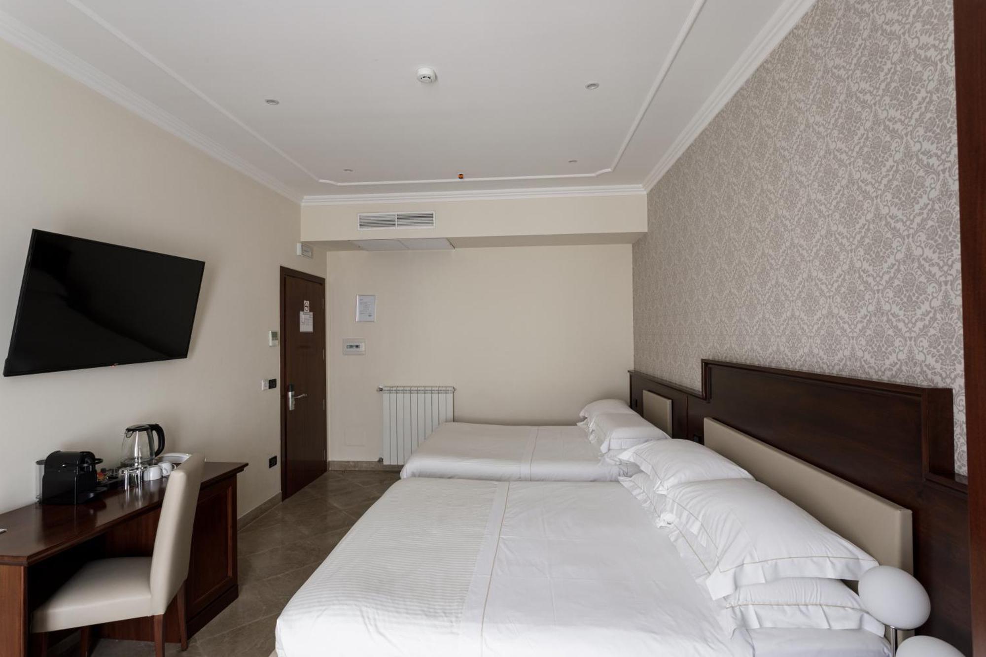 Glam Luxury Rome Hotel Exterior foto