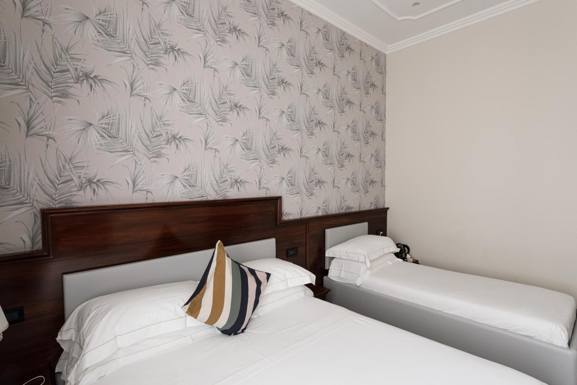 Glam Luxury Rome Hotel Exterior foto